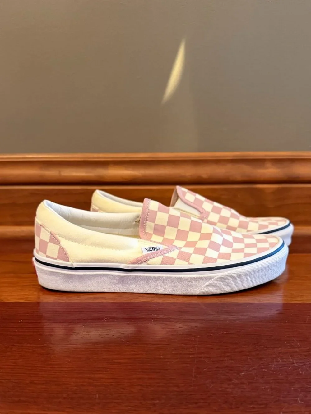 Vans Off the Wall Mauve Pink & White Checkerboard Slip On Shoes, Women's Size 7